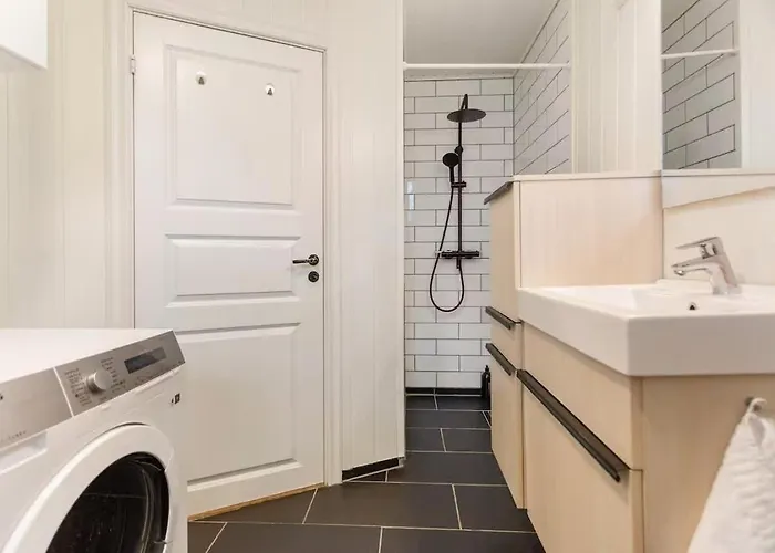 Heimby - Free Parking Dream